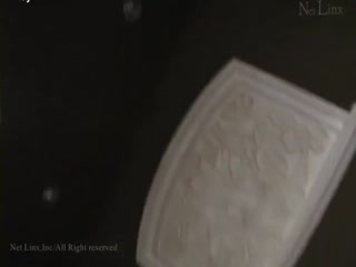 【VIP】【双飞】猛男狂操两个少妇，不知道这鸡巴会不会被吸干 海报