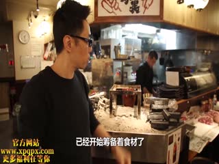 美女赤裸裸 ，传说中的人体盛宴的! 海报