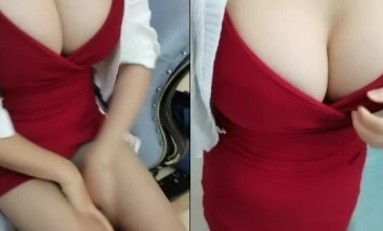 上门推销4：饥渴阿姨乳推骑乘口爆全套服务，男客直呼骚货欠操！ 海报