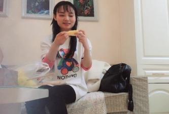 欲求不满饥渴骚熟女上门服务 黑丝丁字裤挑逗揉穴 骑乘位深喉榨精 海报