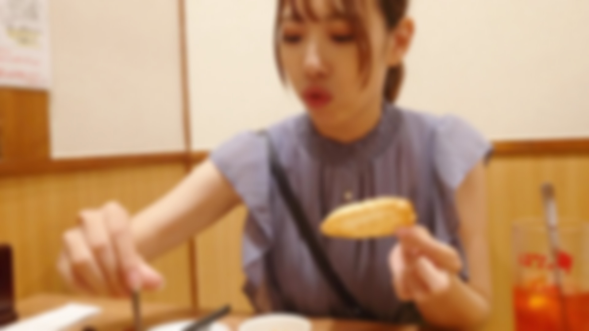 FC2-4331671 美巨乳なスレンダーOLが裏切りの絶頂再び。半径10mに漂うフェロモンにまたもやタ-cd2 海报