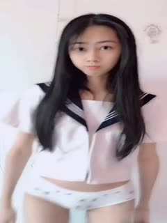极品#精选#愿做主人的永远听话的小母狗极品jK受精小母狗！！！1 海报