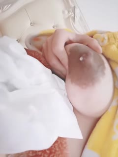 精选#自拍#成人哺乳师，一次1000，值吗1 海报