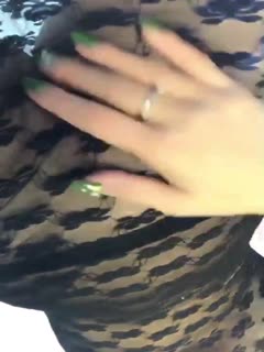 哥哥们，想要一起玩吗？ 海报