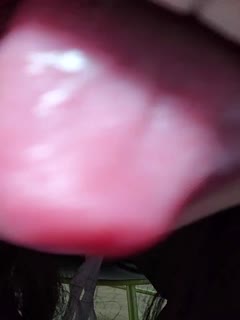 哥哥把舌头伸出来 海报