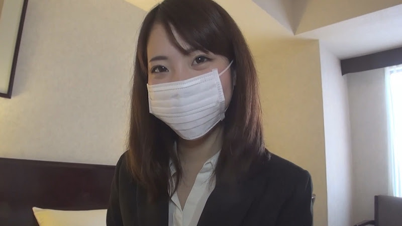 【個人撮影】スレンダーで天然な、脱ぎたがりの可愛い香奈ちゃんセット！【妄想動画】～A 海报