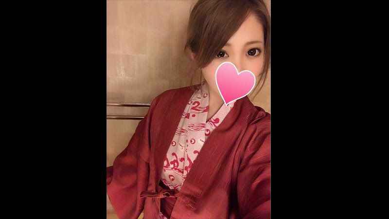 歳Fカップ　まなちゃんにいきなり生中出し 海报