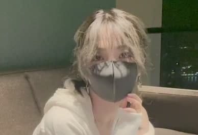 饥渴难耐，楼梯间做爱 海报