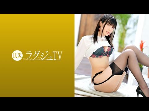 LUXU1115ラグジュTV1101人に見られる事で興奮するM気質な美脚現役モデル。美体にローションを塗りたくられピストンの連続に恍惚の表情を浮かべイキ乱れる！. 海报
