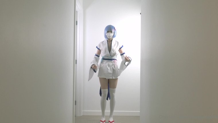HongKongDoll 玩偶姐姐 - 雷姆裸體宅舞初體驗 肥宅少女失敗連連 海报