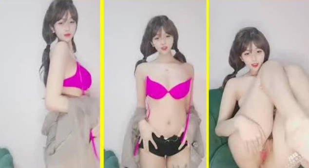 颜值不错的美女主播露脸激情大秀，颜值高身材好抖动骚奶子艳舞诱惑，掰开骚穴看特写展示，跟狼友互动撩骚 海报