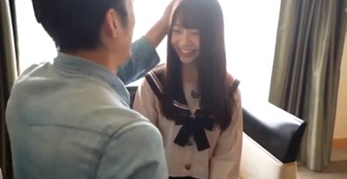 SQTE-367制服美少女と大人の授業笠木いちか-杏羽かれん-青山みるか 海报