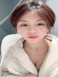 甜美颜值妹妹！娇小身材非常耐操！服装店地上操逼. 海报