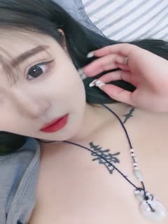 #陪小月看烟花 海报