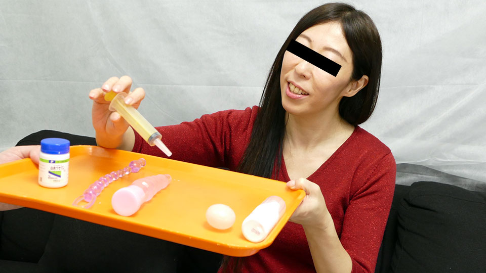 人妻熟女paco220可笑的熟女传播屁股洞~美月寛子 海报