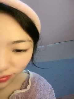 小白甜妹-20240203011100 海报