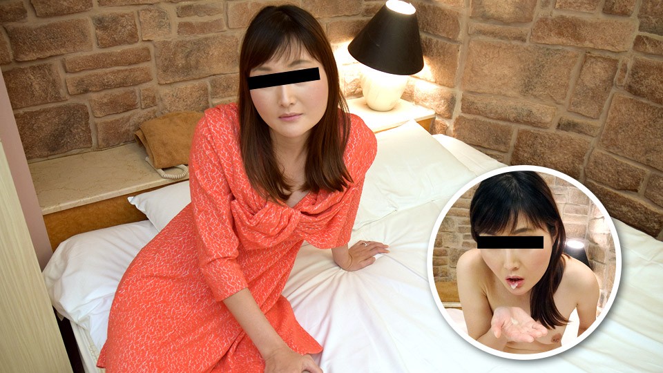 人妻熟女paco276 ごっくんする人妻たち105 ～モデル並みのスレンダー美人～ 海报