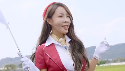 JVID 《通往欲望天堂的巨乳观光巴士 上集 #雨橙 》 海报
