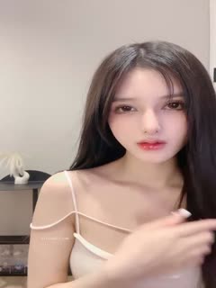 香奈奈_20221030405 海报