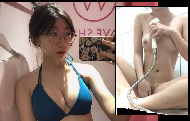 台灣自拍 身材不錯的女大學生被男友出賣 海报