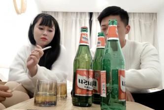 人妻互换禁欲半年！温泉旅館大乱交初體驗 激烈4P復活！ 海报