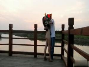 蜜月新婚夫婦玩遍東南亞！溫泉旅館按摩房激情交纏、海灘泳池邊濕身激戰，處處都是歡愛戰場 海报