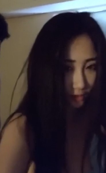 激情四射！高颜值情侣完整啪啪啪视频 海报